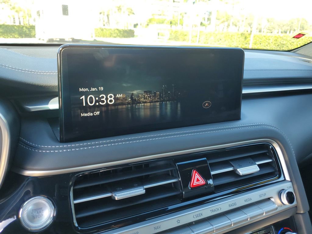 Used 2025 Genesis G70 2.5T w/ Sport Prestige Package image 27