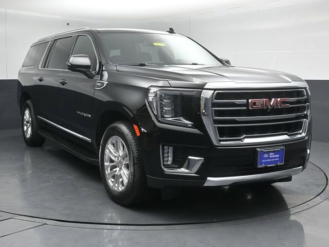 Used 2023 GMC Yukon XL SLT w/ SLT Premium Package AWD/4WD image 6
