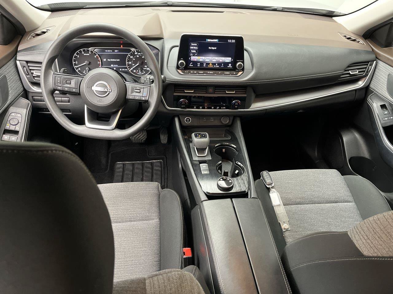Used 2023 Nissan Rogue SV AWD/4WD image 4