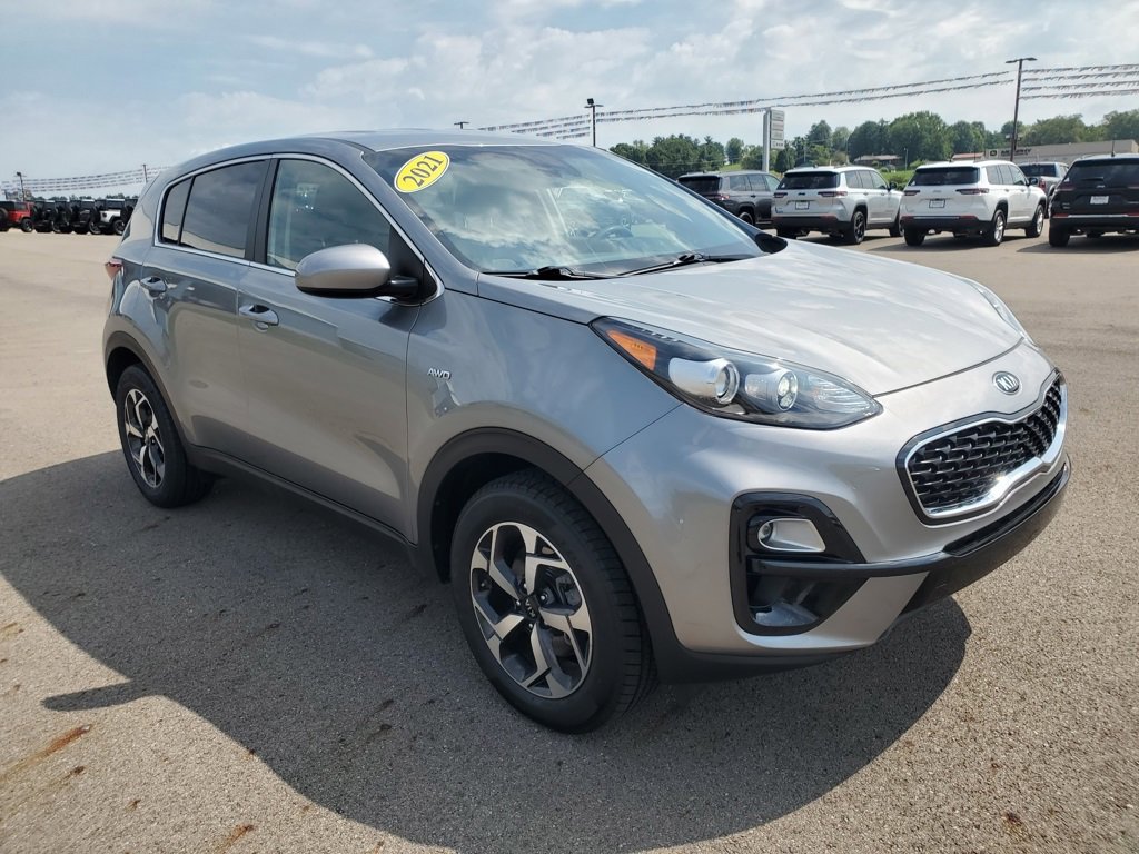 Used 2021 Kia Sportage LX image 7