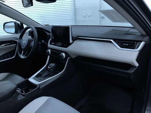 Certified 2023 Toyota RAV4 XLE Premium image 23