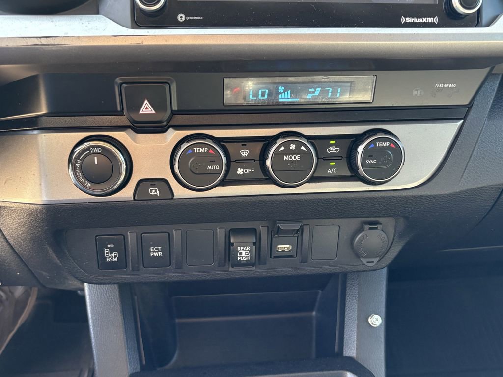 Used 2022 Toyota Tacoma SR5 w/ Technology Package image 20