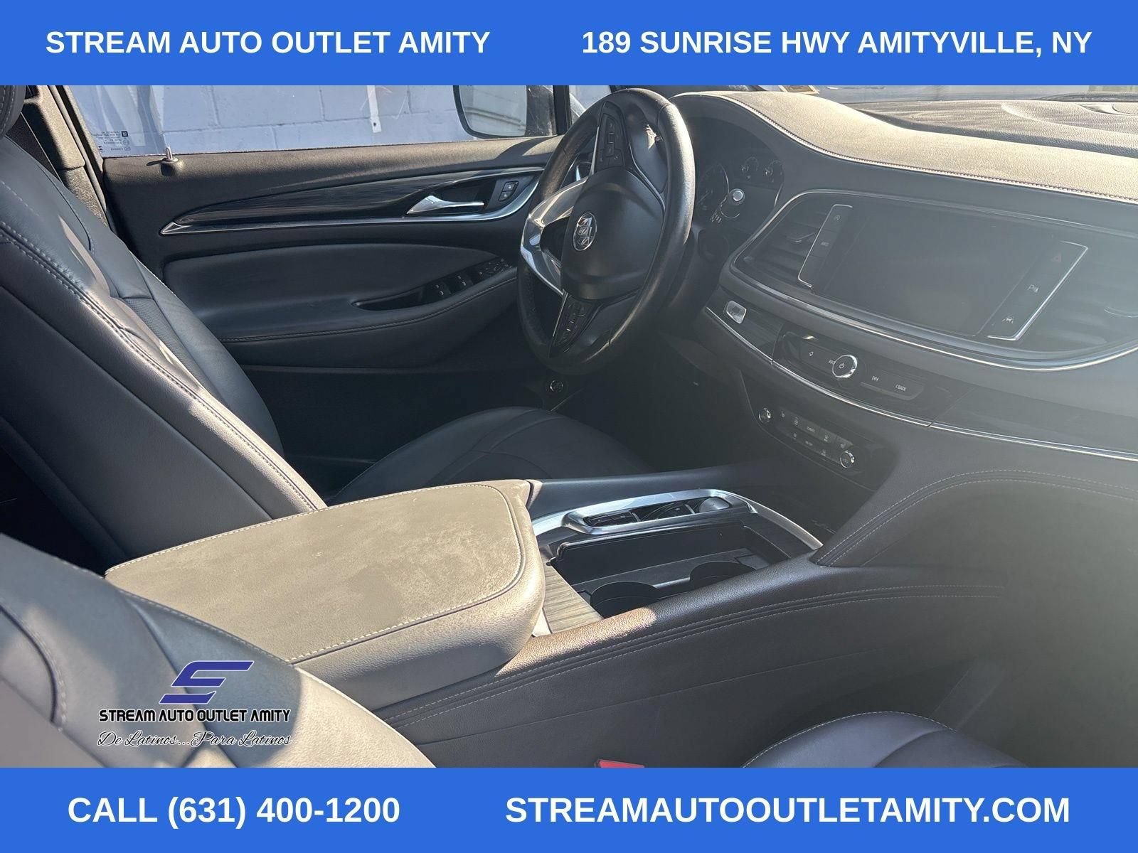 Used 2024 Buick Enclave Essence w/ Experience Buick Package AWD/4WD image 11