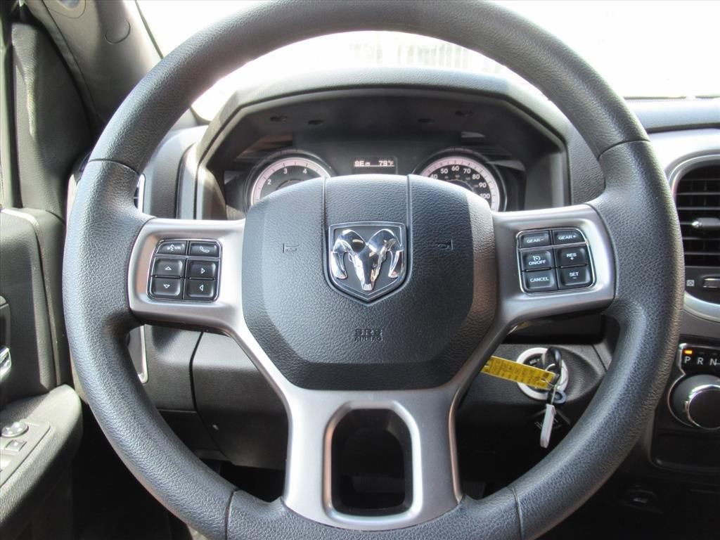Used 2024 RAM 1500 Classic Warlock RWD image 21