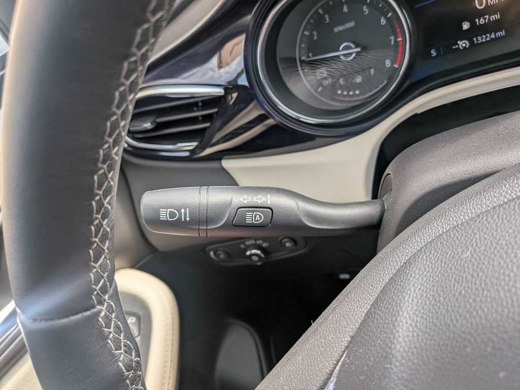 Used 2023 Buick Encore GX Preferred w/ Cold Weather Comfort Package FWD image 28