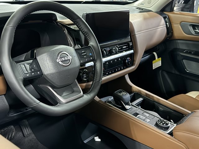 New 2026 Nissan Pathfinder Platinum image 20