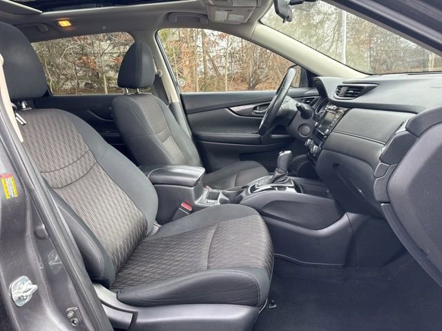 Used 2018 Nissan Rogue SV AWD/4WD image 27