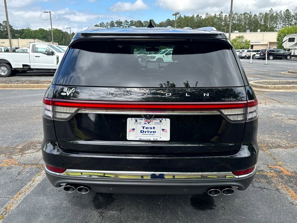 Used 2023 Lincoln Aviator AWD w/ Premium Package image 8
