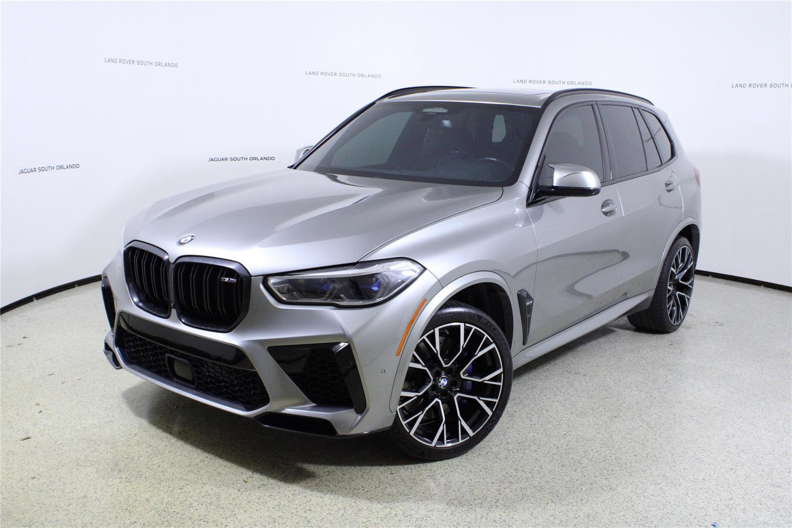 Used 2022 BMW X5 M w/ Executive Package AWD/4WD image 1