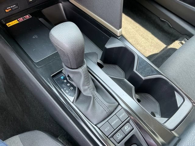 Used 2025 Toyota Camry LE FWD image 21