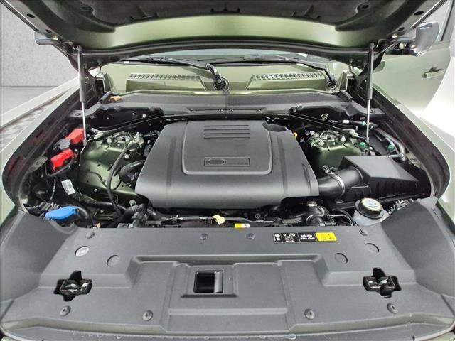 New 2026 Land Rover Defender 110 S AWD/4WD image 17