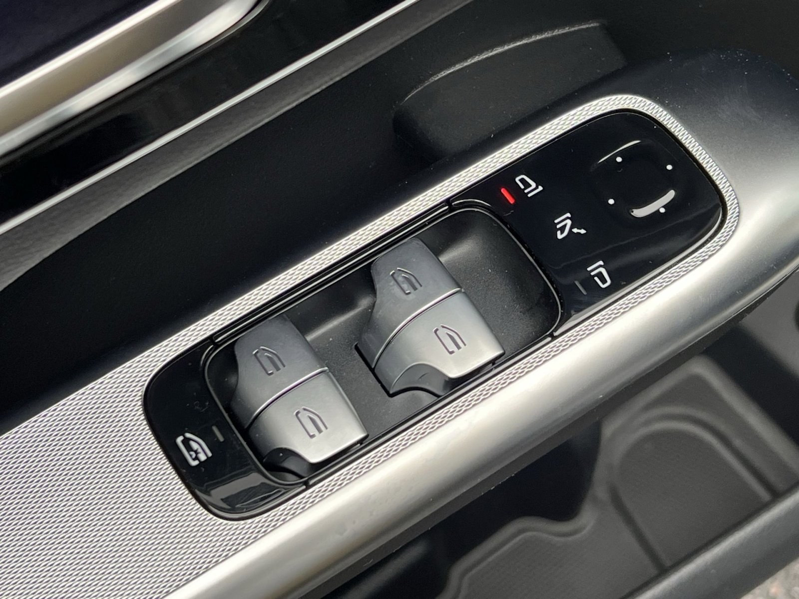 Certified 2026 Mercedes-Benz GLC 300 GLC 300 image 13