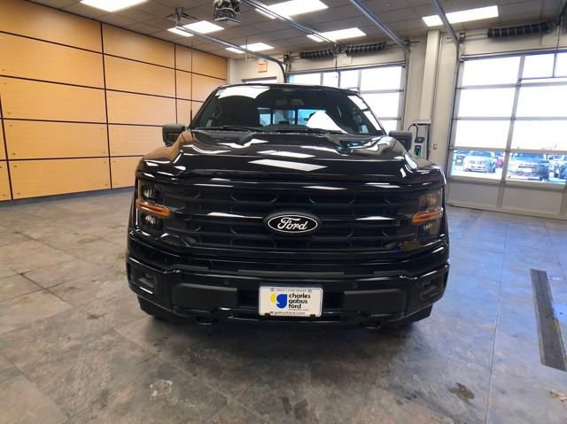 New 2025 Ford F150 XLT w/ Equipment Group 302A MID image 2