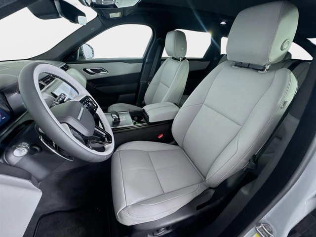 Used 2026 Land Rover Range Rover Velar Dynamic SE image 11