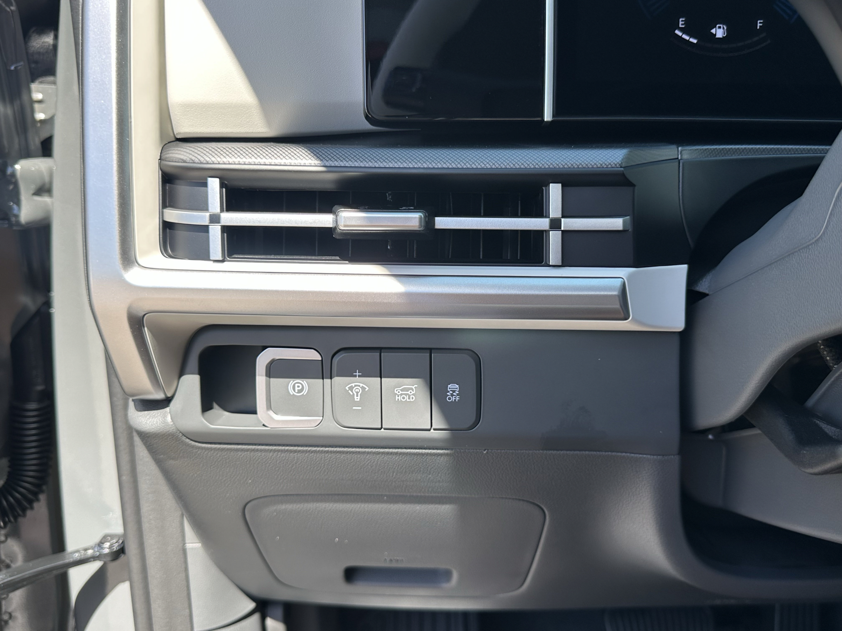 New 2027 Hyundai Santa Fe SEL FWD image 29