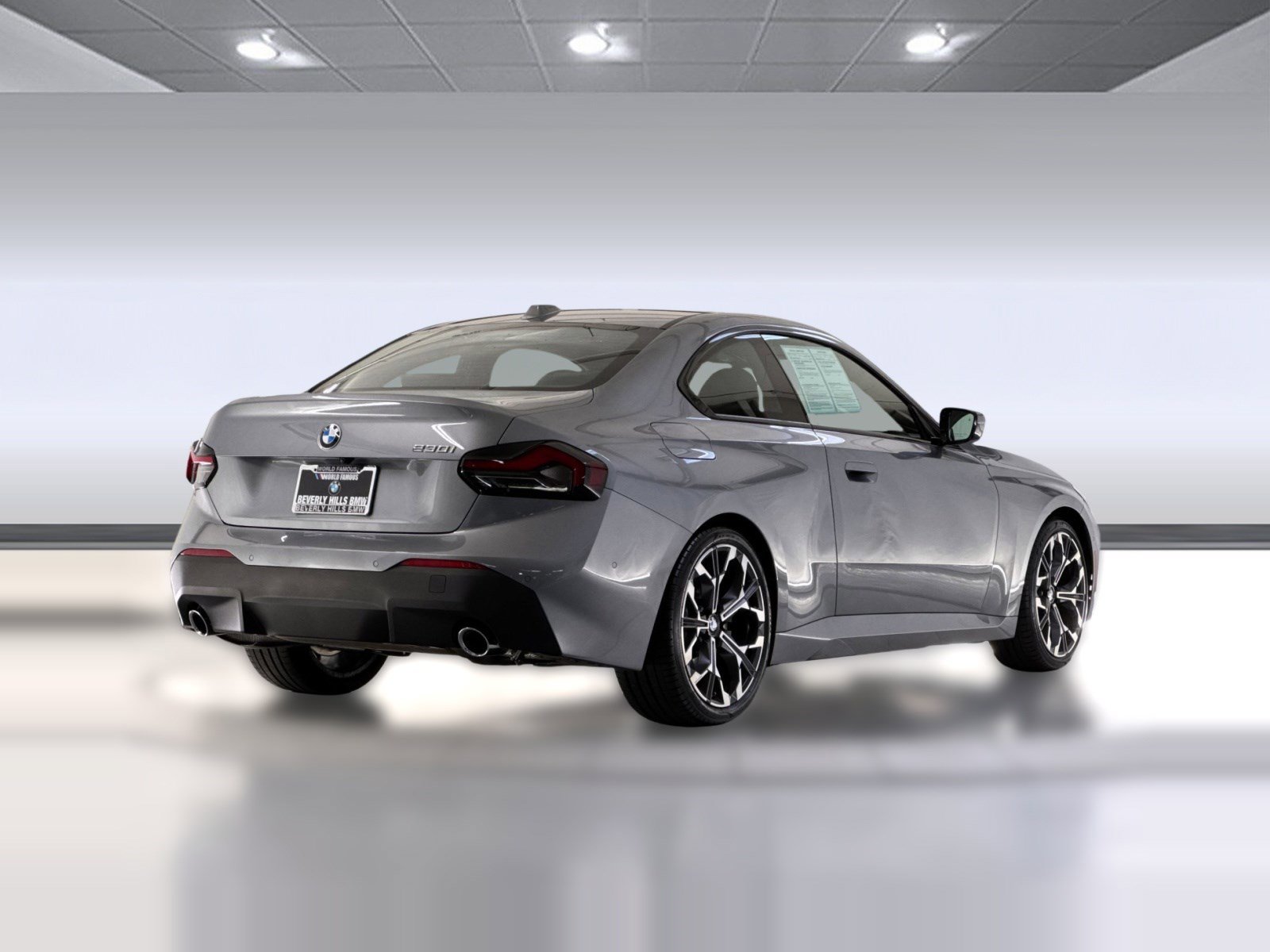 Used 2025 BMW 230i Coupe w/ Premium Package image 9