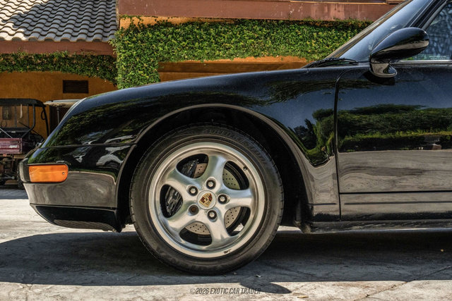 Used 1997 Porsche 911 Carrera 4 AWD/4WD image 4