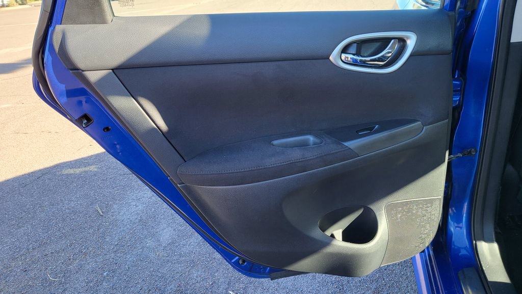 Used 2013 Nissan Sentra SR w/ Driver Pkg FWD image 23