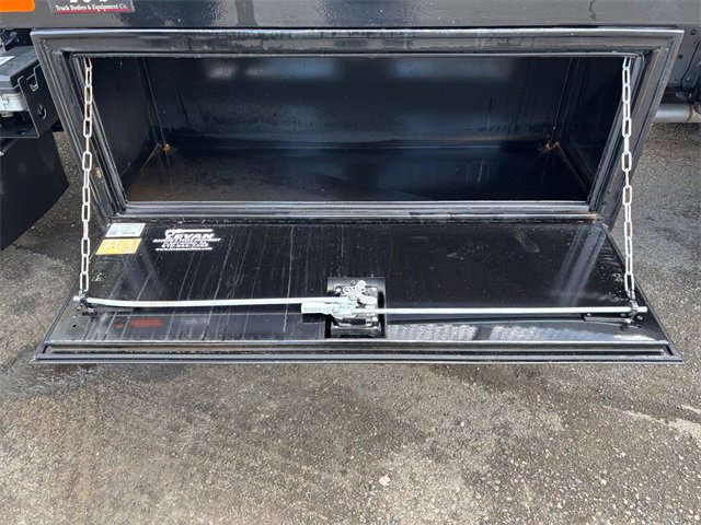 Used 2024 Chevrolet Low Cab Forward image 24