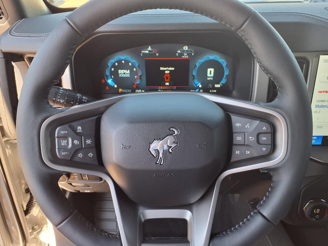 New 2026 Ford Bronco Outer Banks AWD/4WD image 17