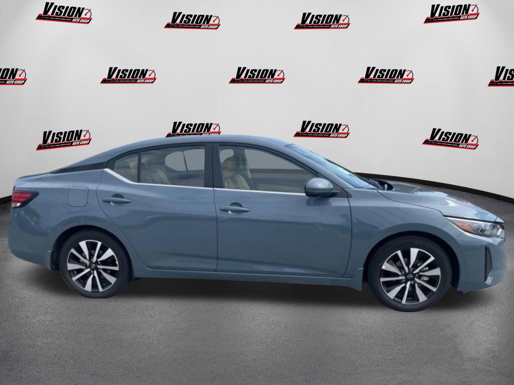 Used 2024 Nissan Sentra SV w/ SV Premium Package image 6