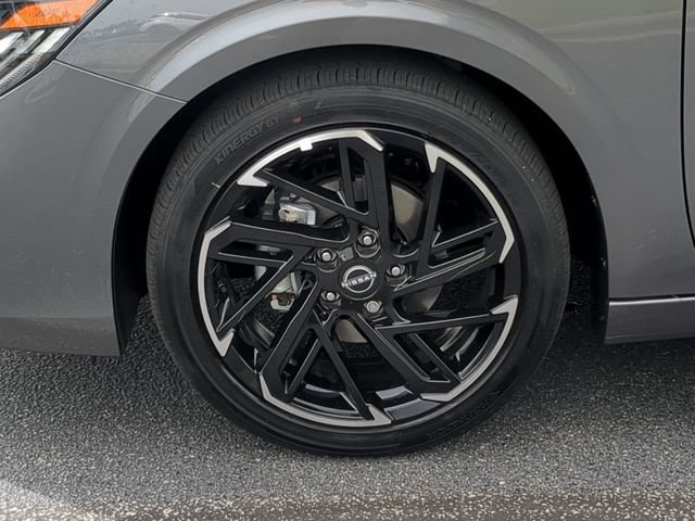 New 2026 Nissan Sentra SR w/ SR Premium Package FWD image 10