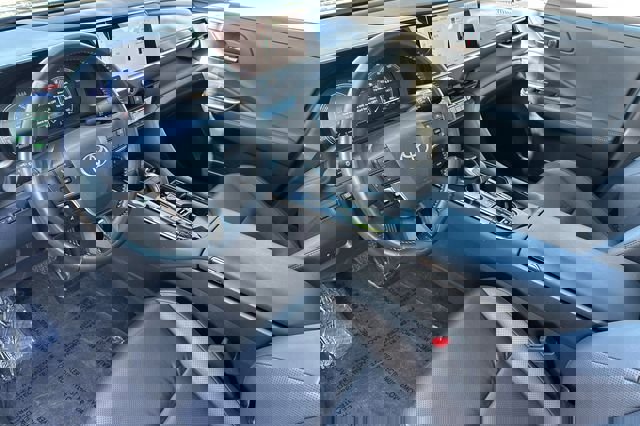 Used 2024 Toyota Crown Limited image 12