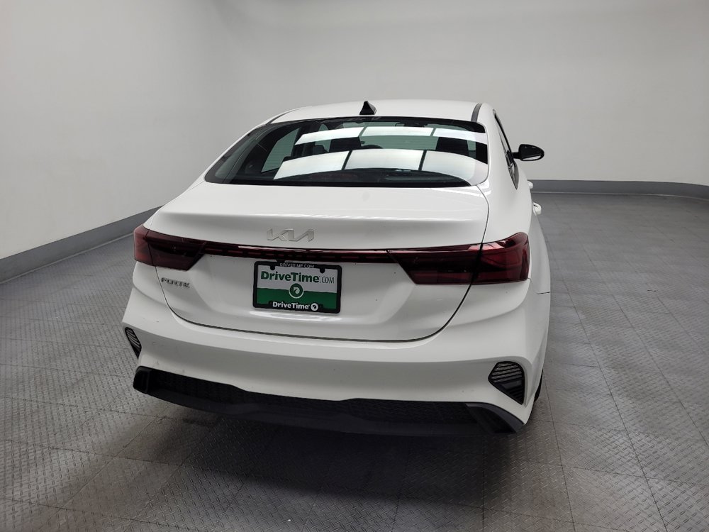 Used 2023 Kia Forte LXS w/ LXS Technology Package FWD image 7