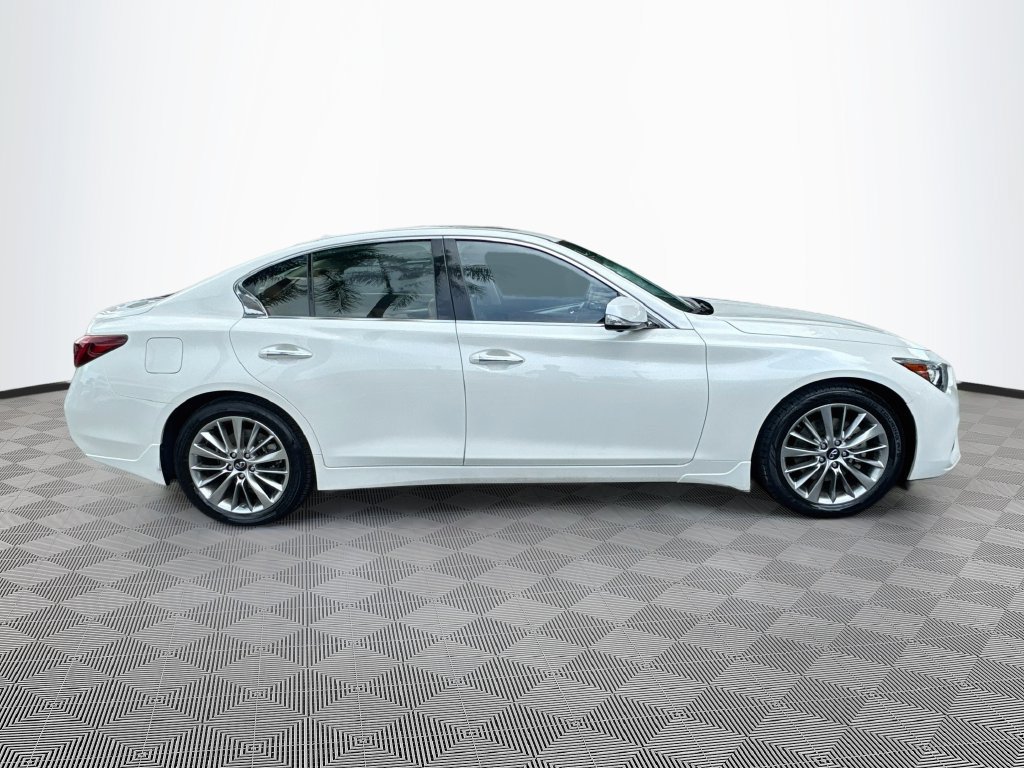 Certified 2023 INFINITI Q50 Luxe w/ Cargo Package AWD/4WD image 5