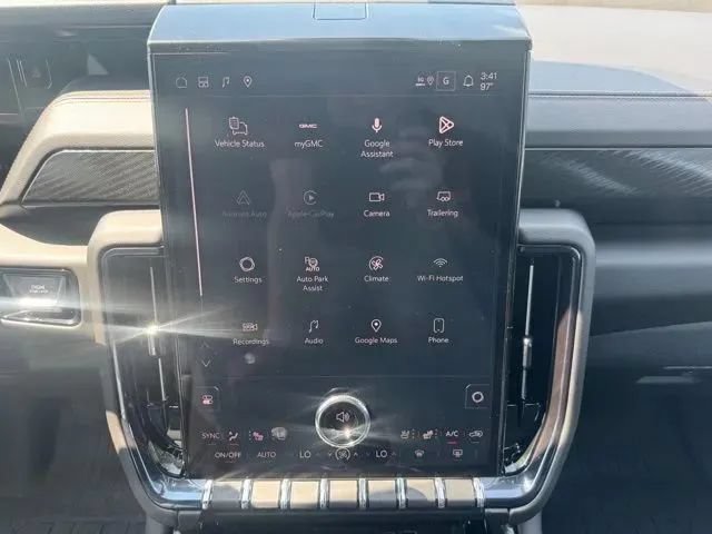 New 2026 GMC Yukon AT4 w/ AT4 Premium Plus Package AWD/4WD image 30