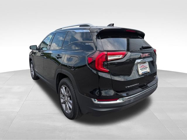 Used 2023 GMC Terrain SLT w/ Infotainment Package II AWD/4WD image 5