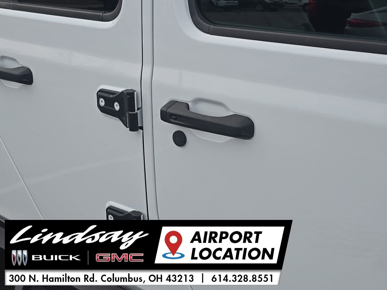 Used 2022 Jeep Gladiator Rubicon w/ Cold Weather Group image 15