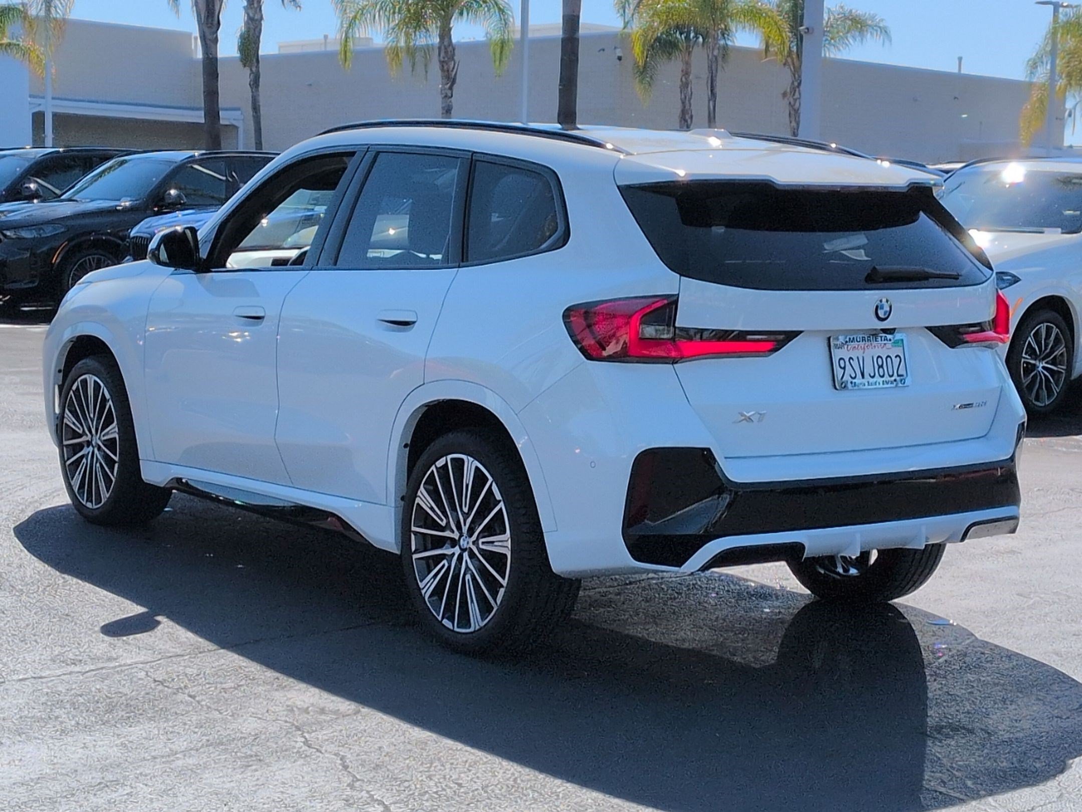 Certified 2025 BMW X1 xDrive28i w/ M Sport Package AWD/4WD image 8