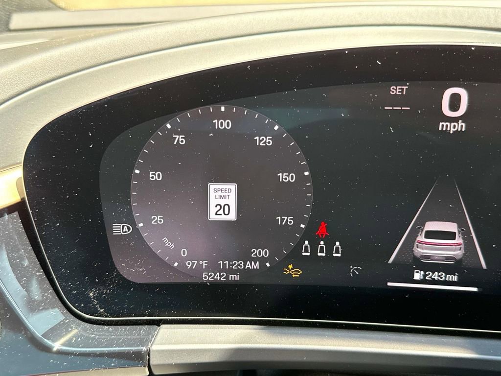 Used 2024 Porsche Macan 4 Electric image 29