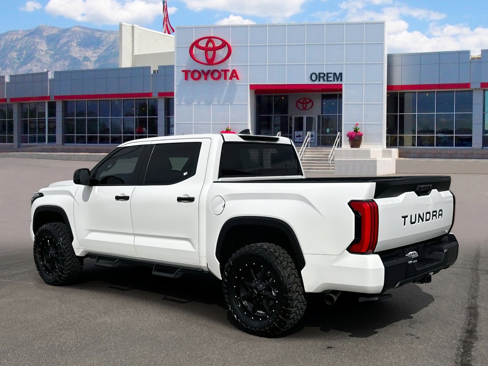 Used 2025 Toyota Tundra SR5 image 5