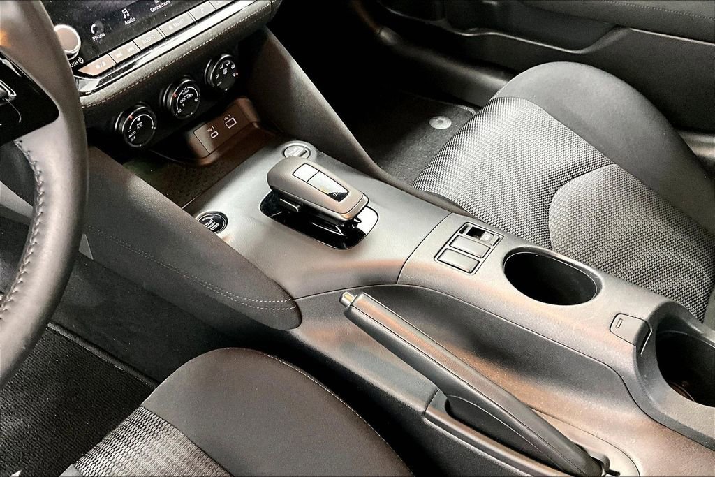 Used 2025 Nissan Z Sport w/ Floor Mat Package image 17
