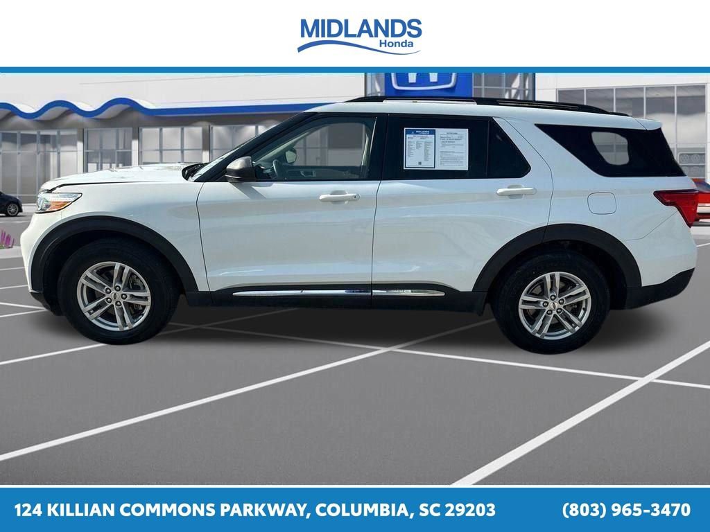 Used 2023 Ford Explorer XLT w/ Equipment Group 202A RWD image 7