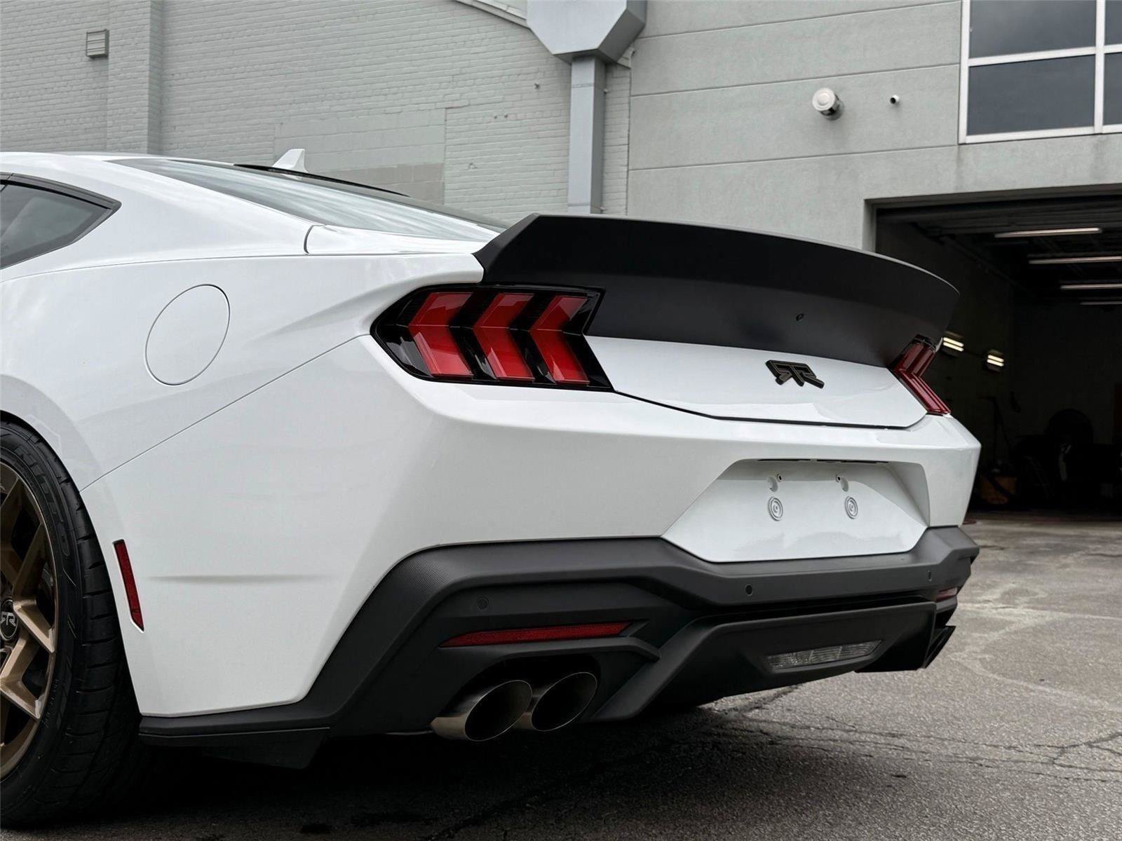 Used 2025 Ford Mustang GT Premium w/ GT Performance Package RWD image 9