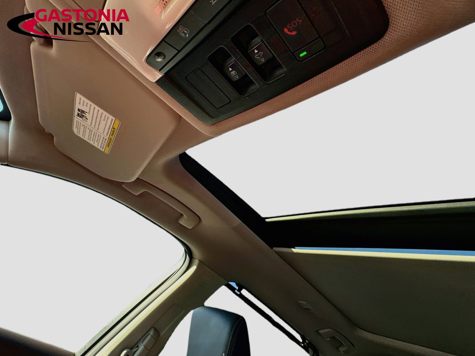 Used 2021 Nissan Rogue Platinum AWD/4WD image 30