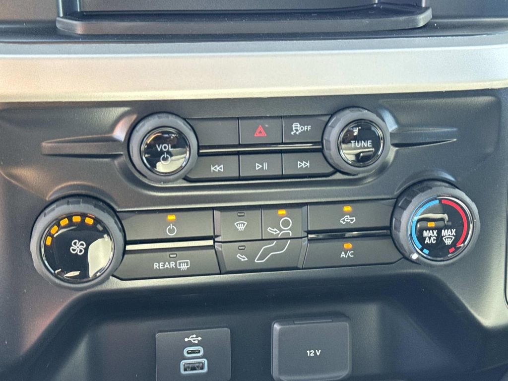 New 2026 Ford F350 XL w/ XL Chrome Package image 12