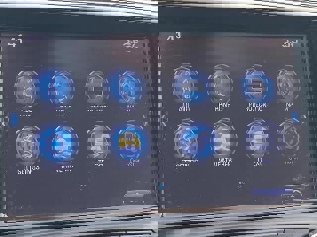 Used 2020 Buick Envision Essence w/ LPO, Cargo Package image 22