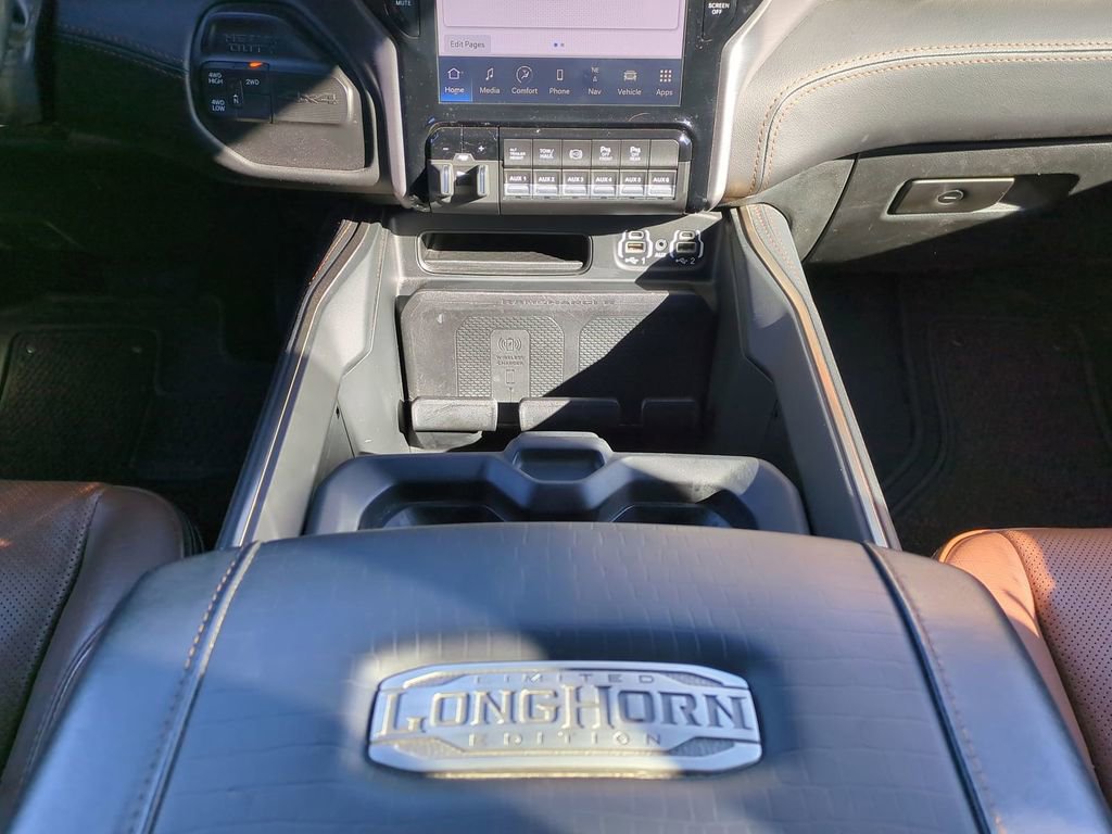 Used 2022 RAM 3500 Limited image 19