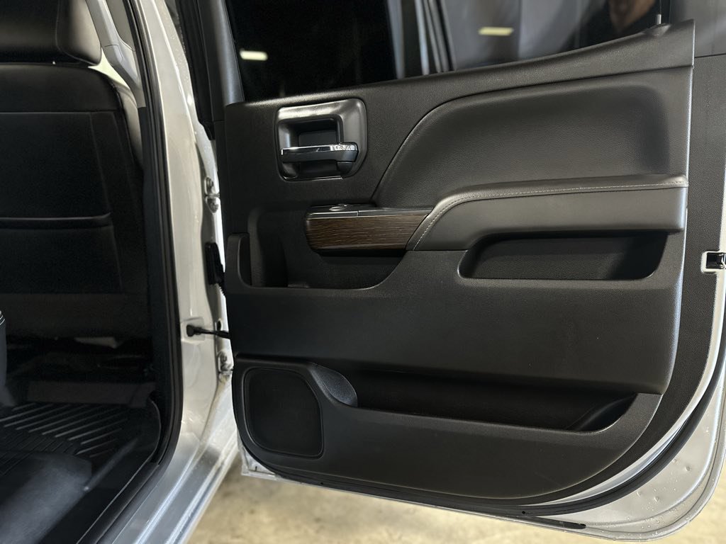 Used 2018 GMC Sierra 2500 Denali w/ Duramax Plus Package image 37