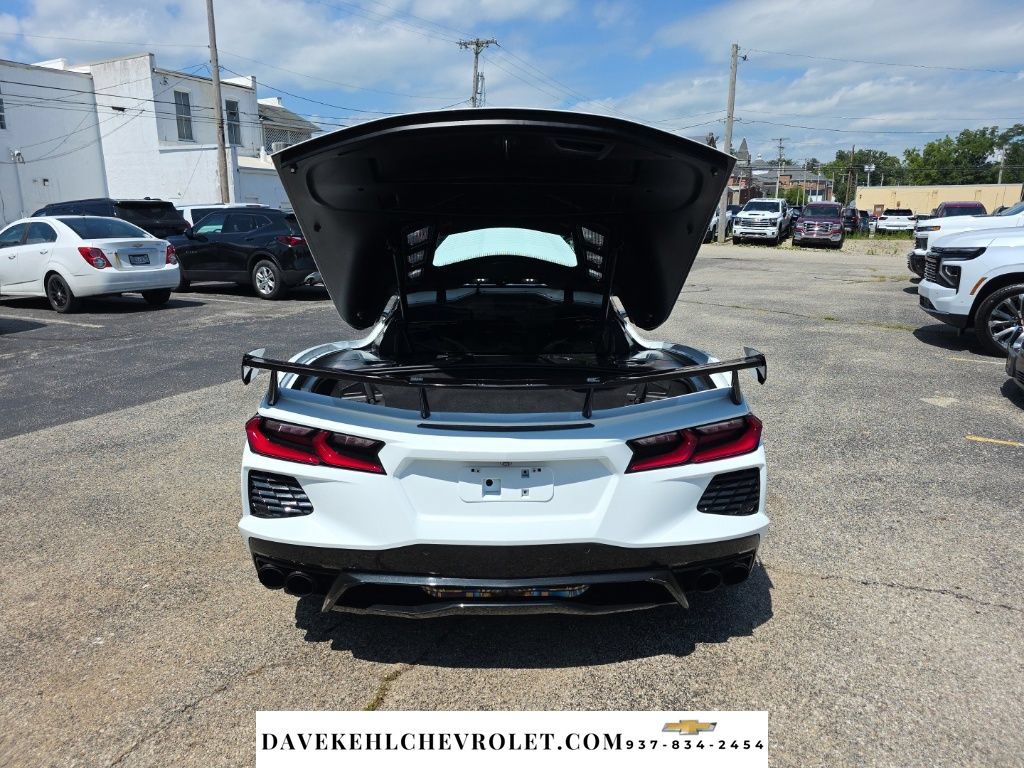 Used 2020 Chevrolet Corvette Stingray Premium Cpe w/ 3LT Preferred Equipment Group RWD image 29