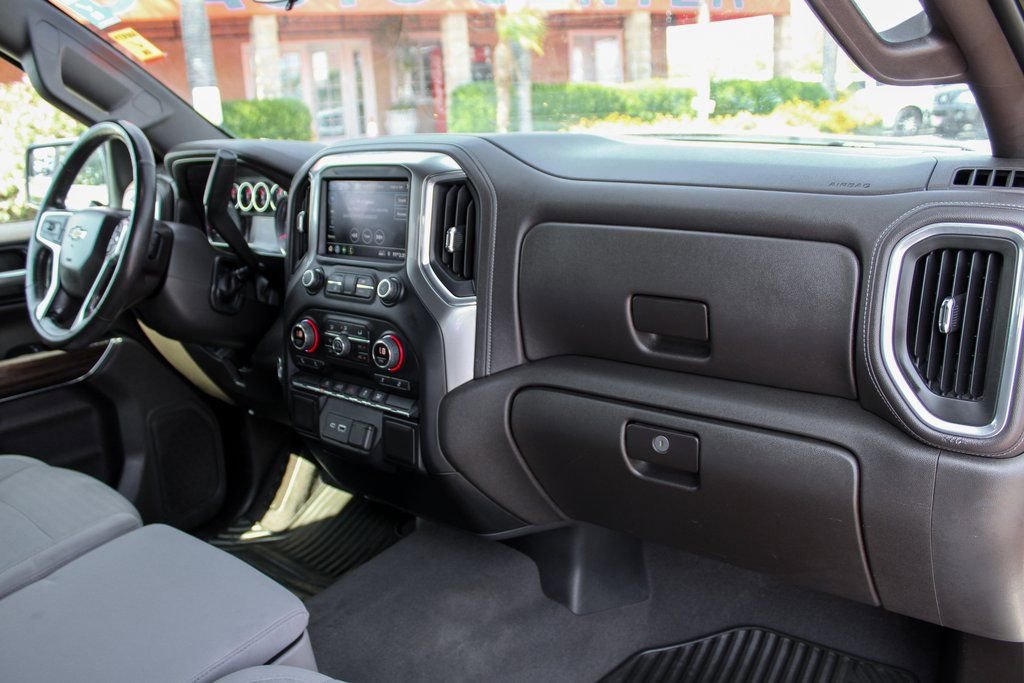 Used 2020 Chevrolet Silverado 1500 LT w/ Convenience Package image 30