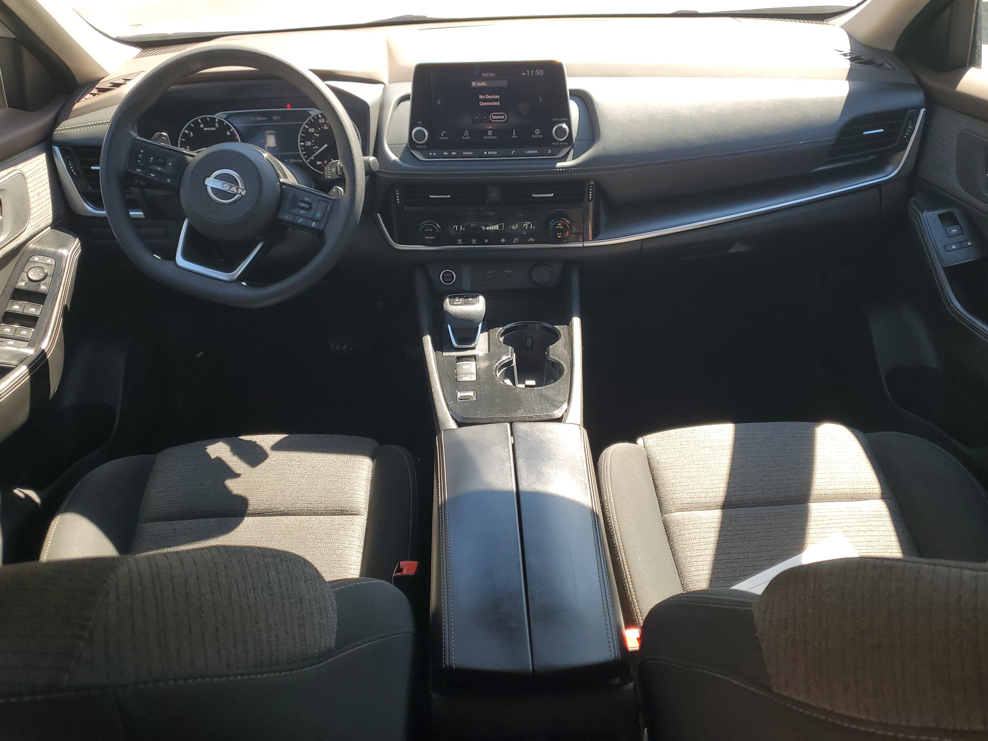 Used 2023 Nissan Rogue SV image 13