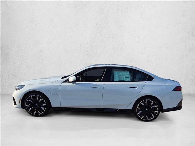 New 2027 BMW 550e xDrive w/ Executive Package AWD/4WD image 5