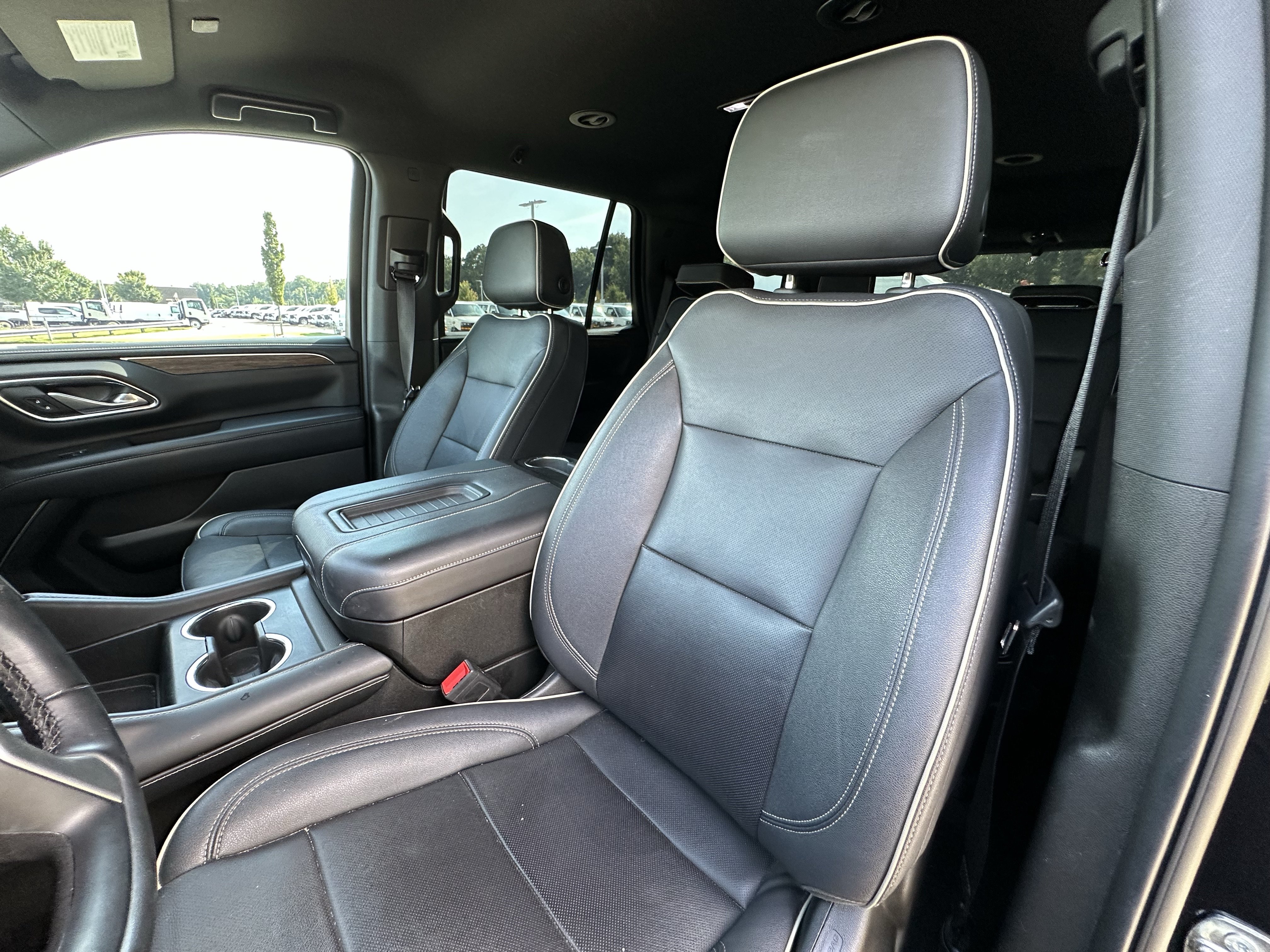 Used 2023 Chevrolet Tahoe Premier RWD image 15