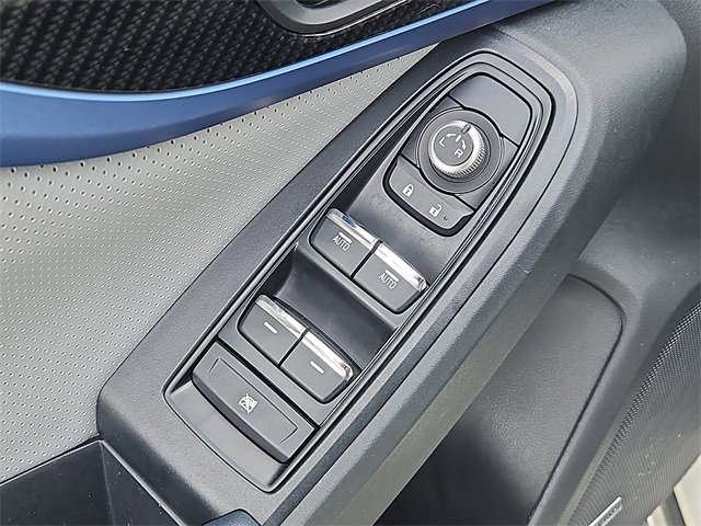 Used 2020 Subaru Crosstrek Hybrid w/ Moonroof Package w/Navigation image 26