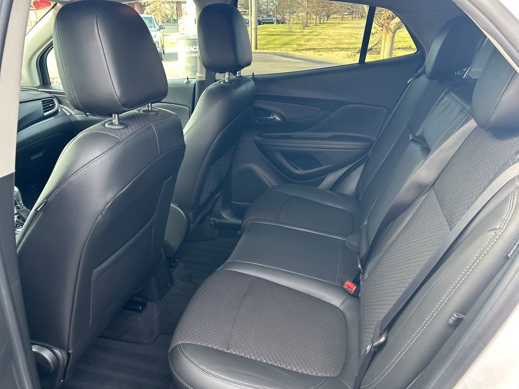 Used 2020 Buick Encore Preferred image 23